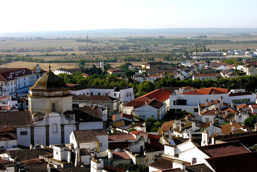 Ebora Home - Garage Free - Centro Historico Эвора Экстерьер фото