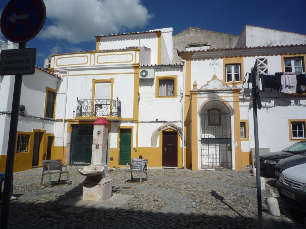 Ebora Home - Garage Free - Centro Historico Эвора Экстерьер фото